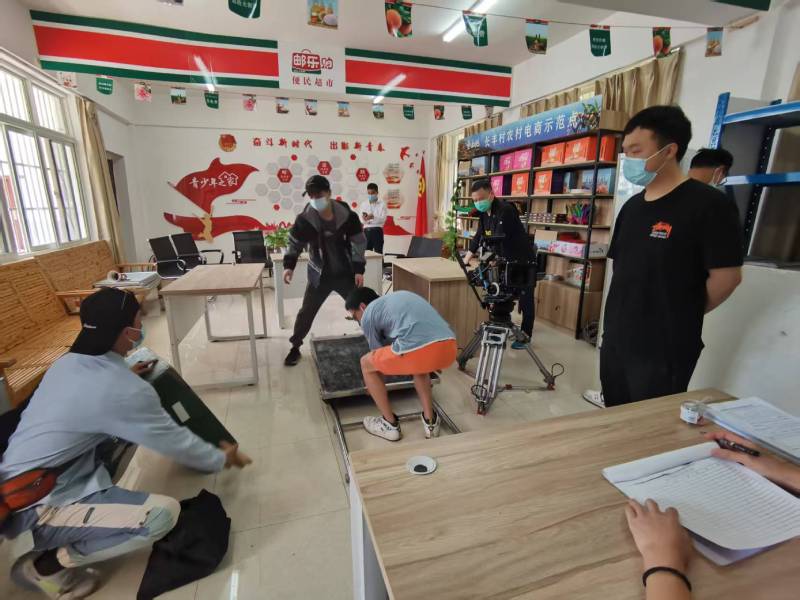 追星女孩心理学分析报告：井研县广告片拍摄公司揭秘饭圈应援式传播逻辑